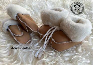 Schapenvachten  - Zakopane schapenvacht pantoffels en handschoenen van Adam Leather